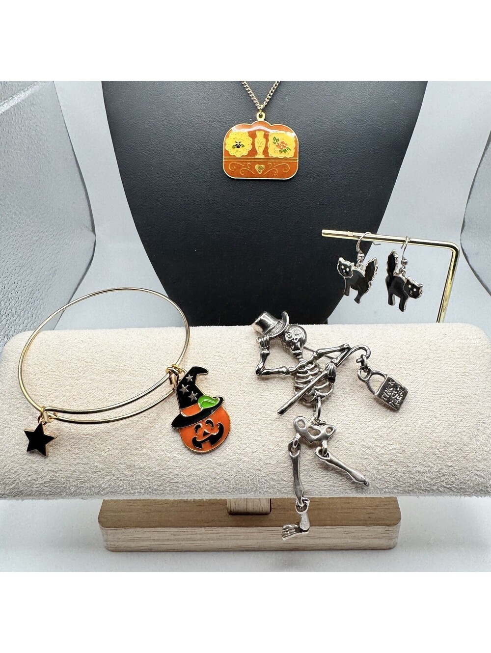 Halloween & Harvest 4 Pc Lot w/ Signed Cloissone Style Necklace, Moveable Brooch